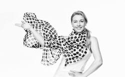 anna-02_250x154_crop_478b24840a