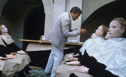 kantor-12000_250x154_crop_478b24840a