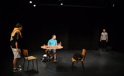 dsc-0186_250x154_crop_478b24840a