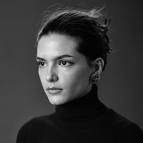 mina-stoicheva-teatarkazanlak-com_280x280_crop_478b24840a