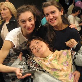 23804728-10214623291366137-1528878002-n_280x280_crop_478b24840a