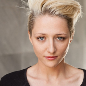 martina-apostolova-theatre-art-bg_280x280_crop_478b24840a