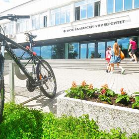 ulasirane-mesec-may_280x280_crop_478b24840a