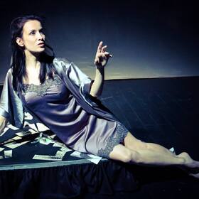 1_280x280_crop_478b24840a