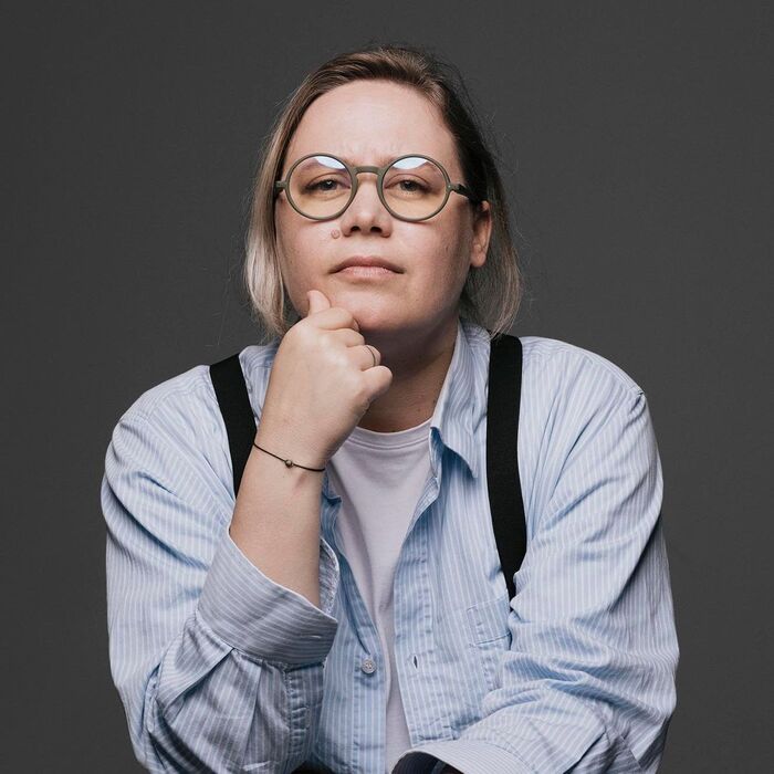 rene-karabash-fb-bg_700x700_crop_478b24840a