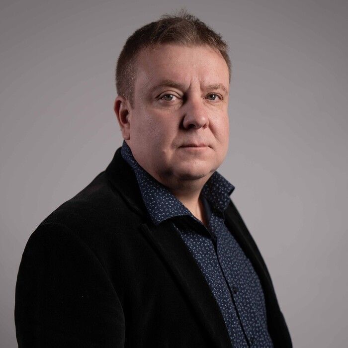 vasil-draganov-naroden-teatur_700x700_crop_478b24840a