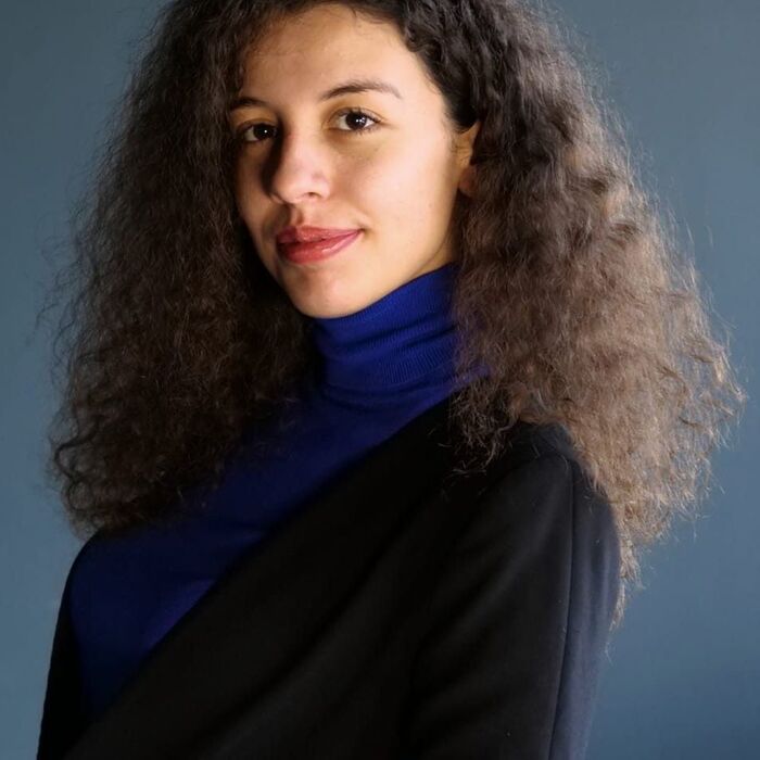 yoanna-marinova-fb_700x700_crop_478b24840a