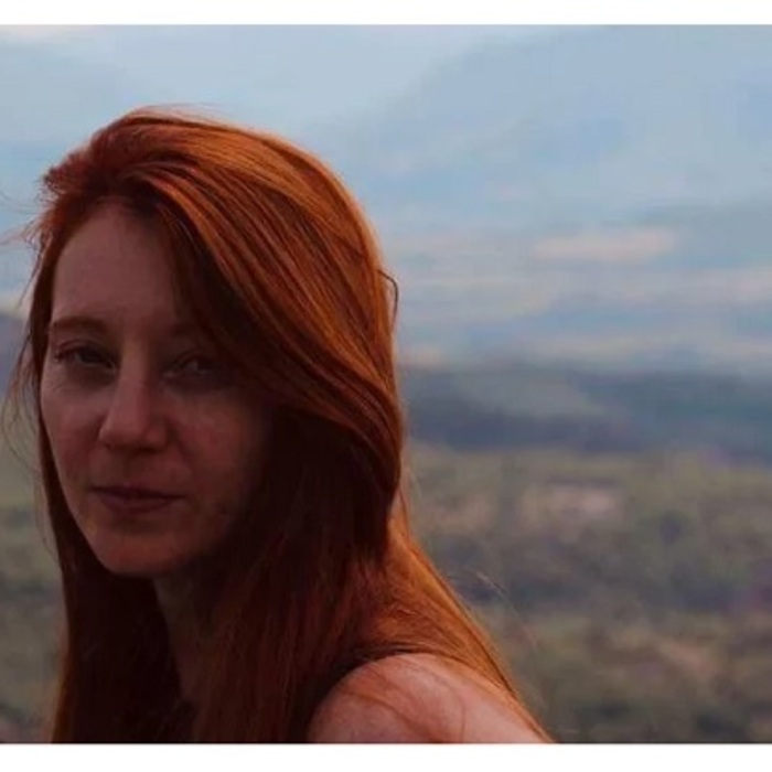 yanica-shopova-v-marica_700x700_crop_478b24840a