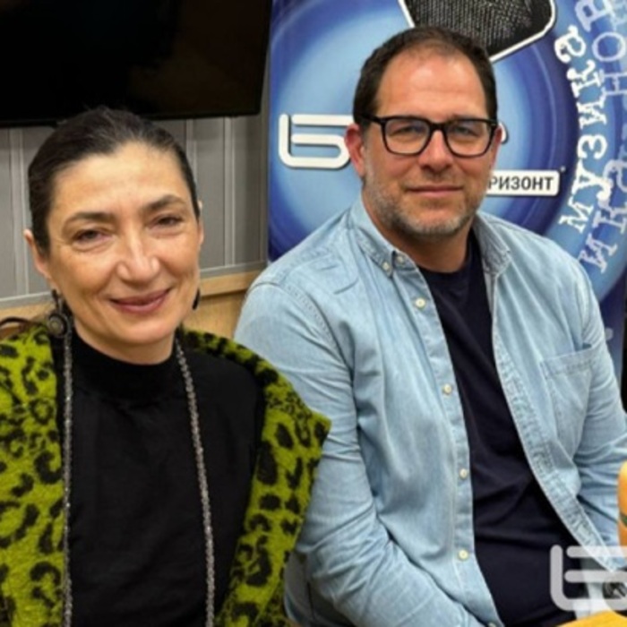 sledata-shekspir-bnr_700x700_crop_478b24840a