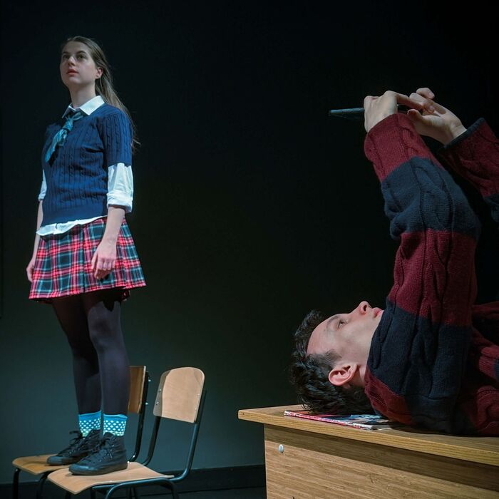 pochti-vuzrastni-nbu_700x700_crop_478b24840a