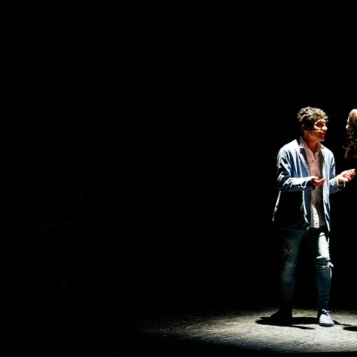 teatur-unsplash_700x700_crop_478b24840a