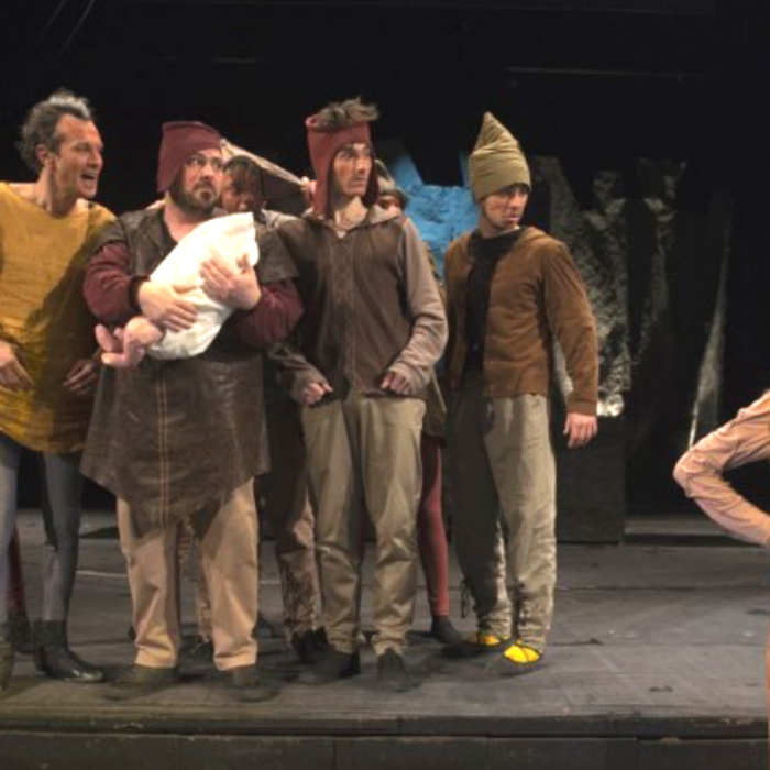 photo-9_700x700_crop_478b24840a