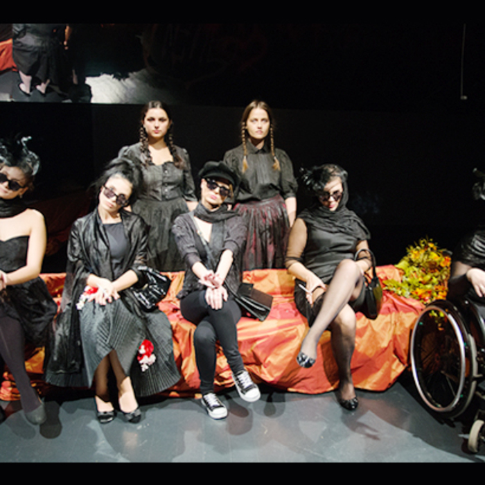 photo-17_700x700_crop_478b24840a