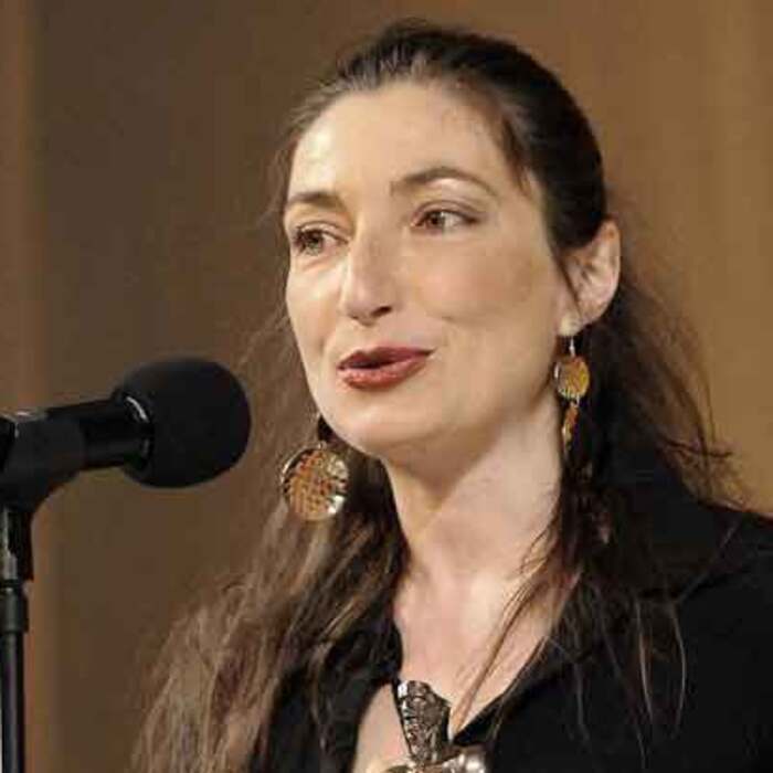 snezana-monitor-bg_700x700_crop_478b24840a