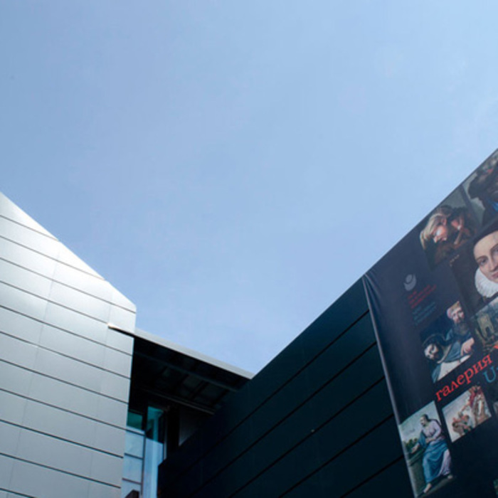 laboratoriq_700x700_crop_478b24840a