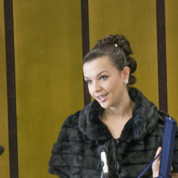 christiyana-stoimenova_700x700_crop_478b24840a