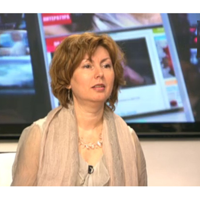 violeta2_700x700_crop_478b24840a