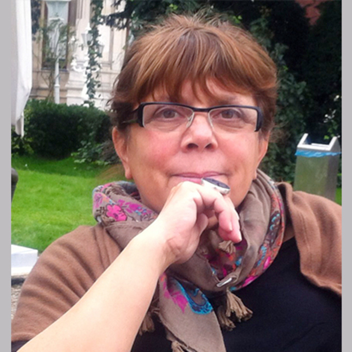 photo-8_700x700_crop_478b24840a