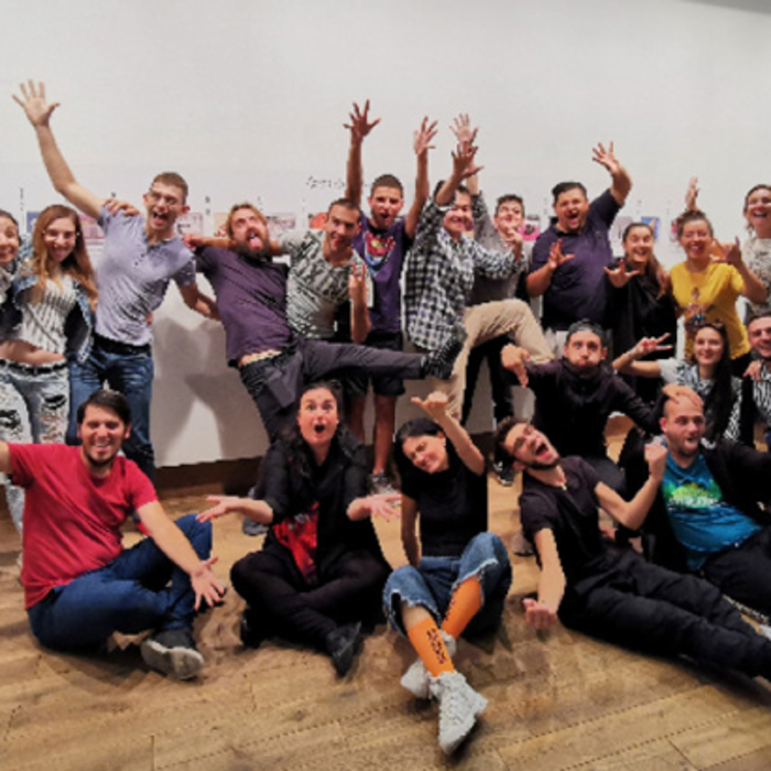 izkustvo-chrez-jestov-ezik_700x700_crop_478b24840a