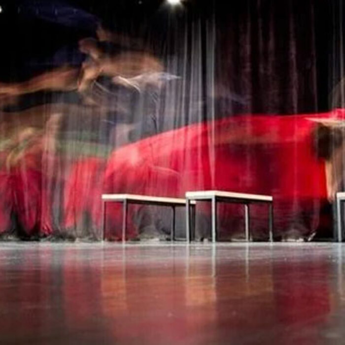 playback-spektakul_700x700_crop_478b24840a