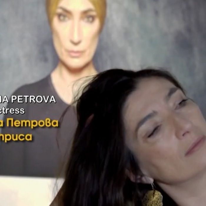 02_700x700_crop_478b24840a