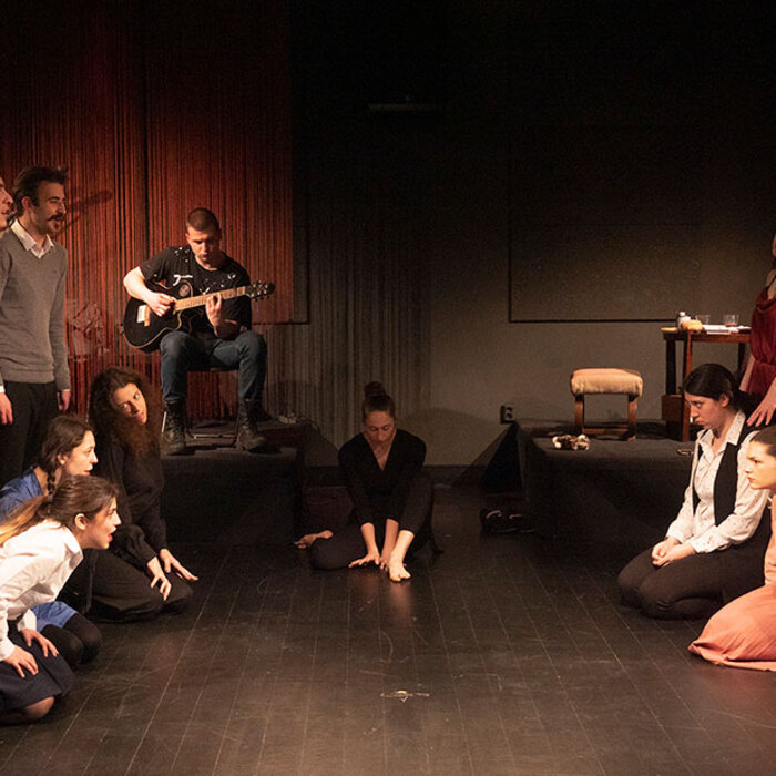 1-1_700x700_crop_478b24840a