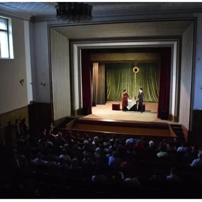 026_700x700_crop_478b24840a