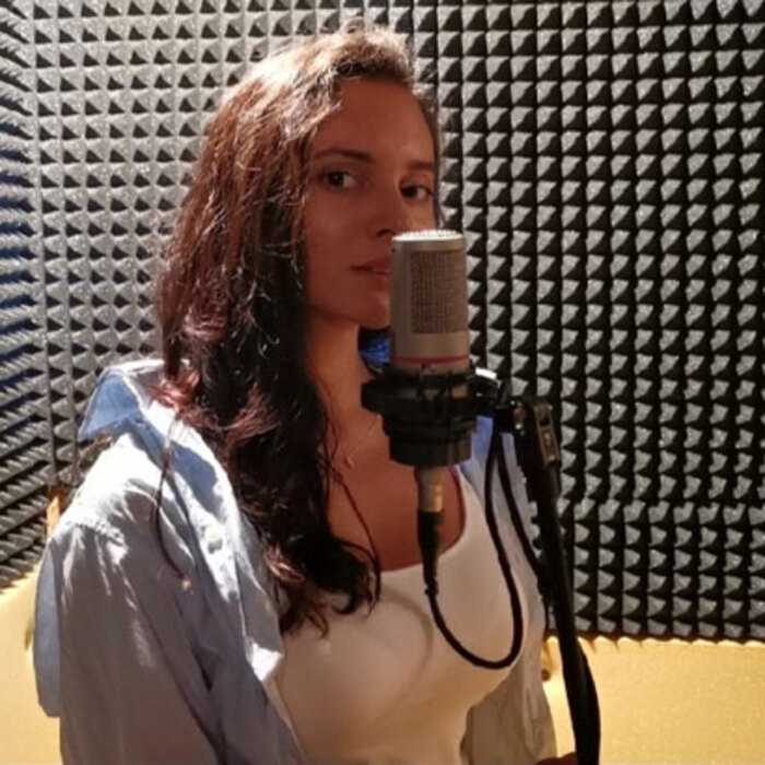 yoana-sirakova-aq-sp-mika_700x700_crop_478b24840a