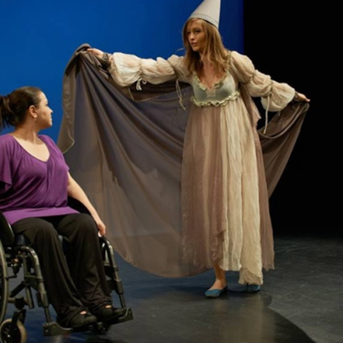 zabawno-kato-paterica-nbu_700x700_crop_478b24840a