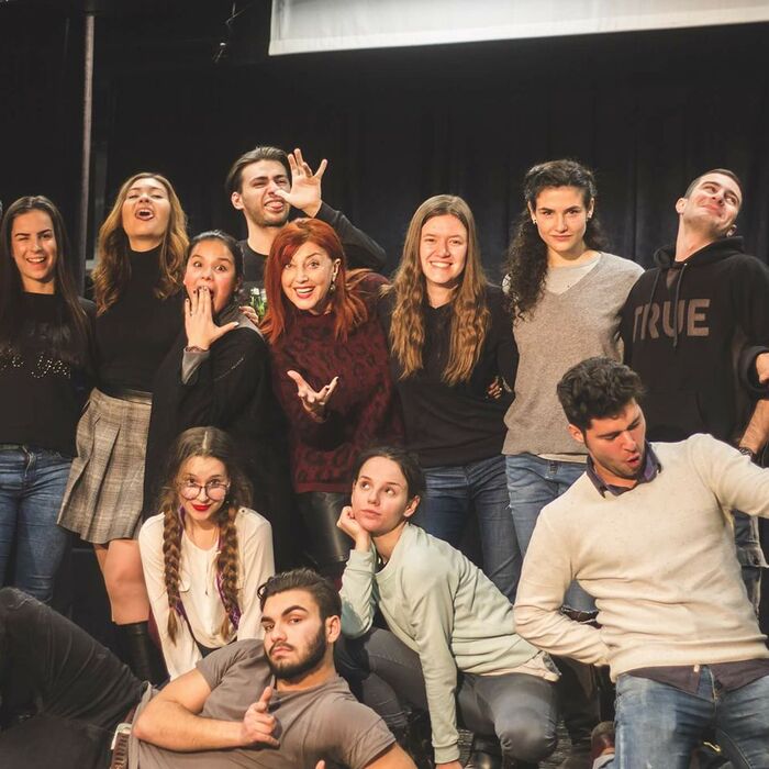 students-volizer_700x700_crop_478b24840a