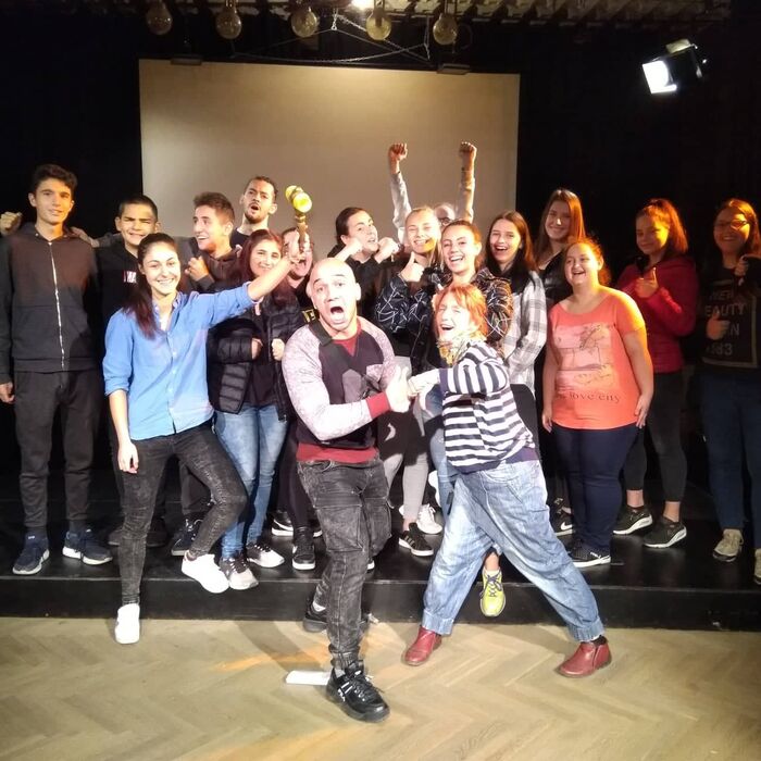 otkrit-urok_700x700_crop_478b24840a