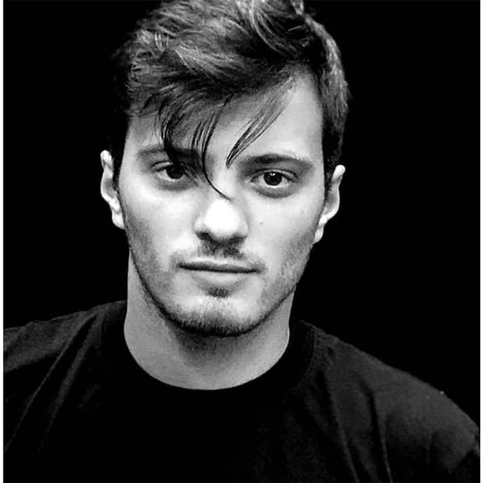 anton_700x700_crop_478b24840a