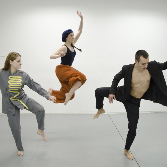 kartini-ot-edna-izlojba_700x700_crop_478b24840a