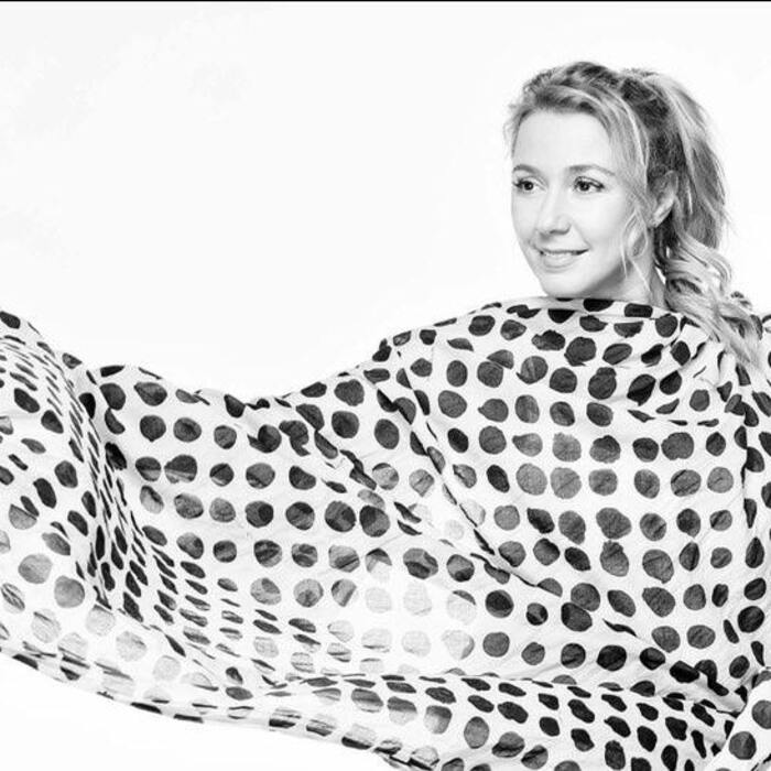 anna-03_700x700_crop_478b24840a