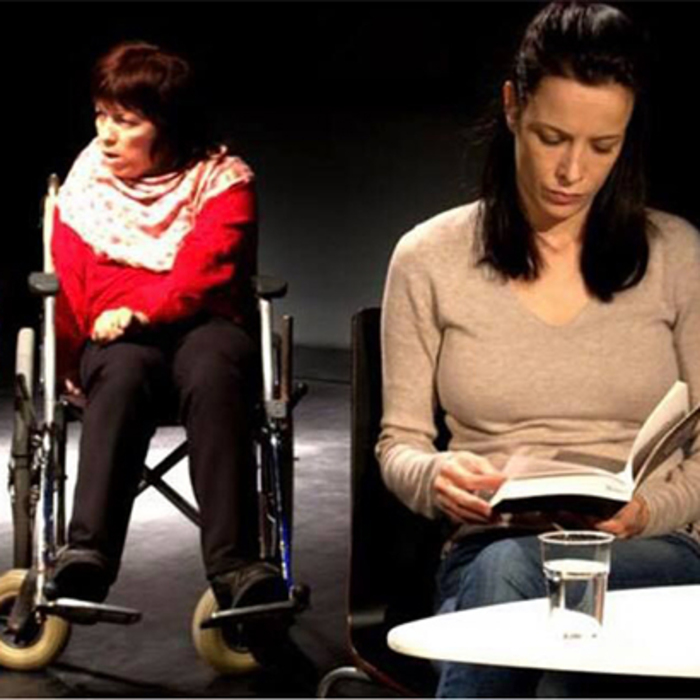 moqt-jivot_700x700_crop_478b24840a