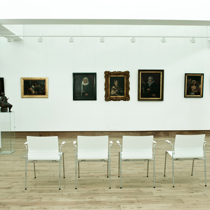 img7_700x700_crop_478b24840a