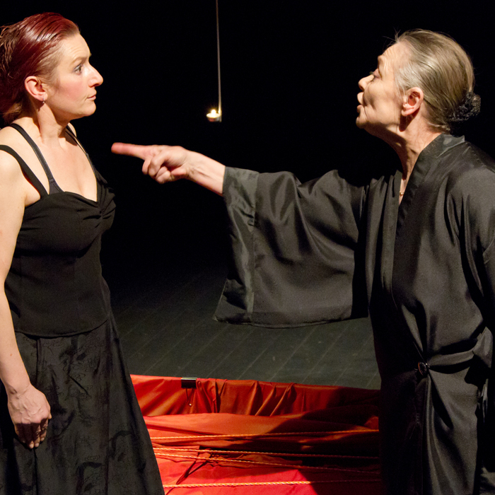 bernarda-alba1_700x700_crop_478b24840a